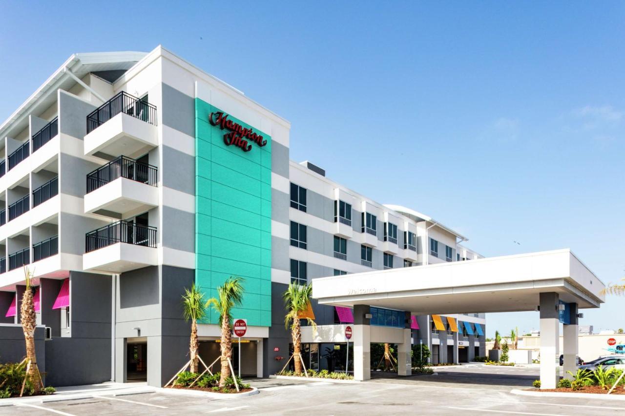 Hampton Inn Dunedin, Fl מראה חיצוני תמונה